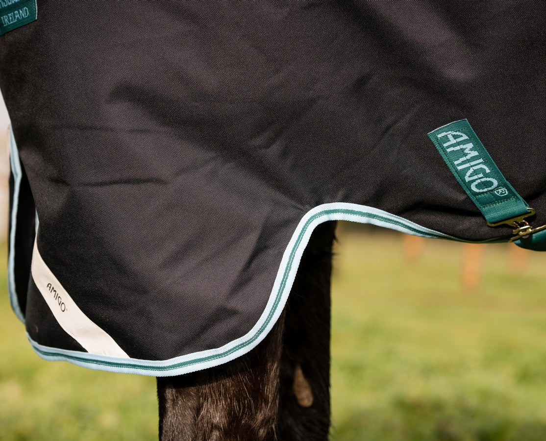 Amigo Bravo 12 Plus Medium/ 250G fra Horseware - animondo.dk - AARP72-KCSK-69