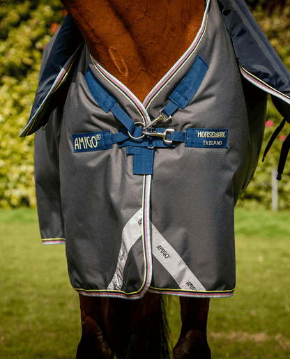 Amigo Bravo 12 Plus Medium/ 250G fra Horseware - animondo.dk - AARP72-KCSK-69