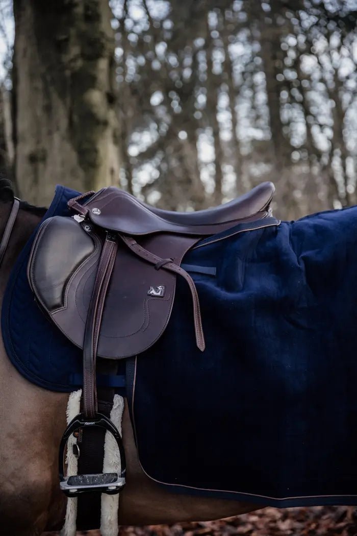 Kentucky Quarter Rug Heavy Fleece - Navy - animondo.dk